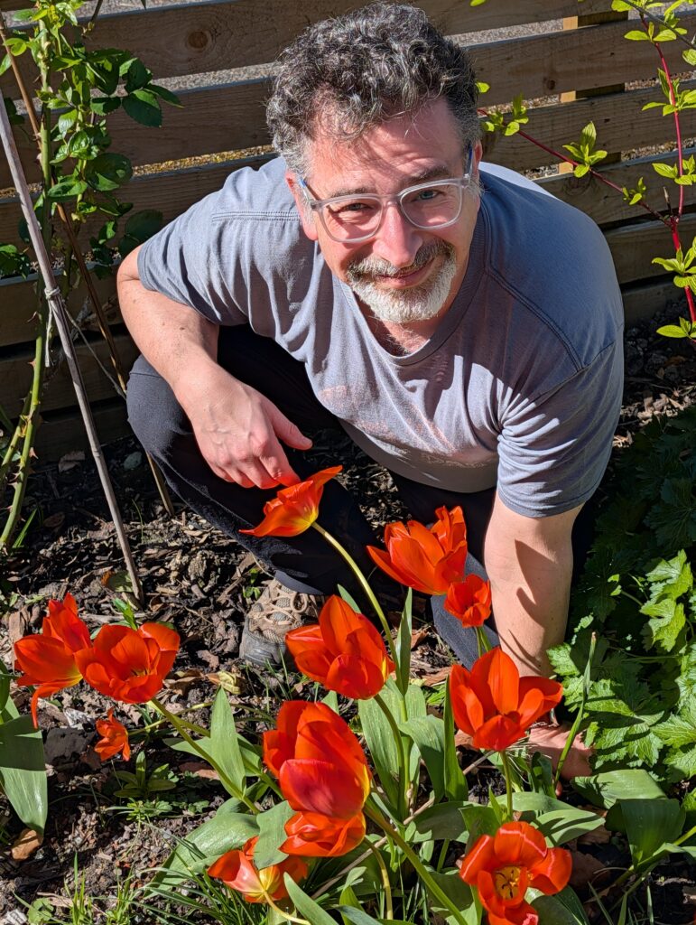Rod in the garden with spring bulbs