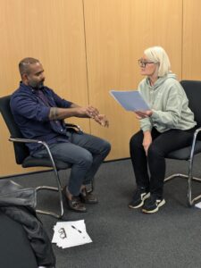 Arm levitation convincer for hypnotherapy student